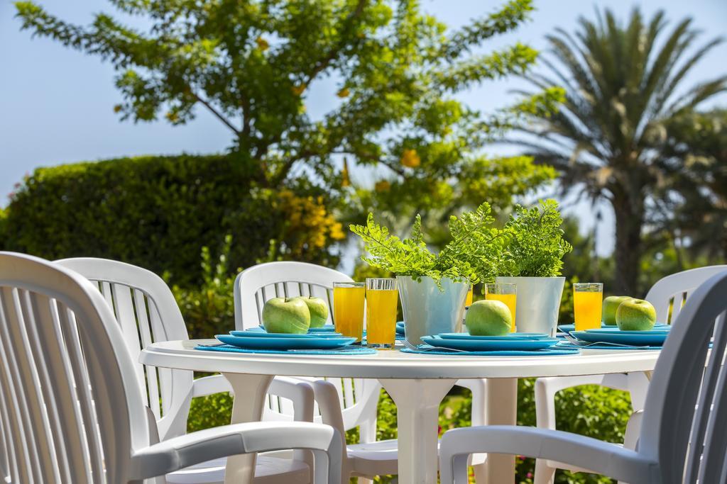 Protaras Beachfront Sirina Lina Suite Paralimni Exterior foto